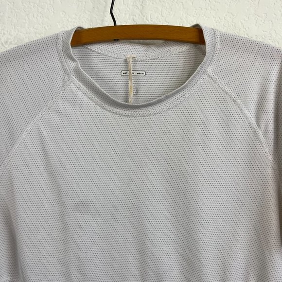 Lululemon Sunrise SS Tech Swiftly Dotted Pocket Sleeve Run Banded Tee - Picture 6 of 7